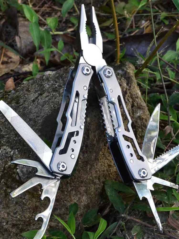 Multi-Tool Tattico Pieghevole 11-in-1 - Pinza Multiuso Professionale