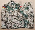 Uniforme Tattica "Bundeswehr Style" - Set Mimetico Flecktarn con Patch Bandiera
