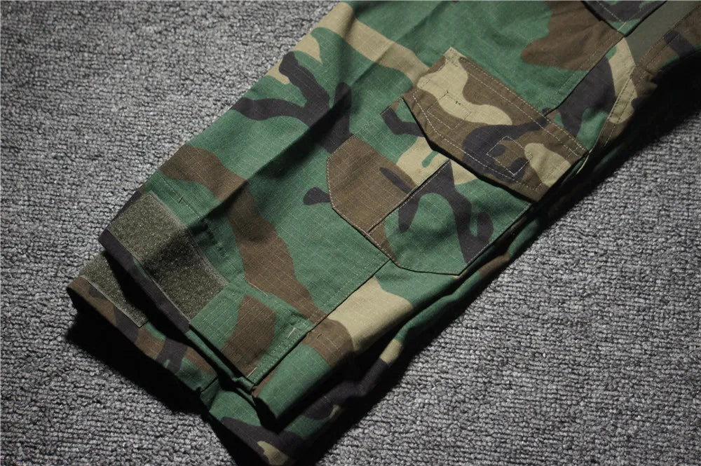 Combat Suit Tattica M81 Woodland – Set Pantaloni e combat shirt