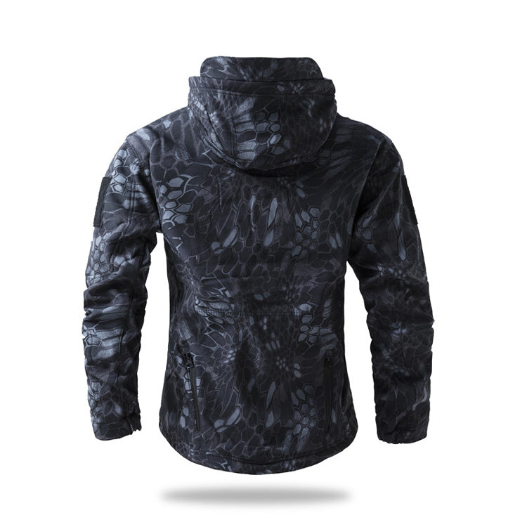 Giacca Tattica Softshell Combat con Cappuccio – Serie All-Weather Tactical